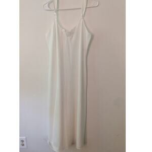 Vanity Fair Cream Nightgown Slip, Size  36 32/42, Vintage